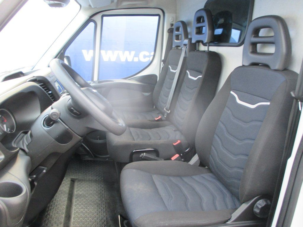 Utilitaire frigorifique Iveco Daily 35S16 2.3L: photos 19
