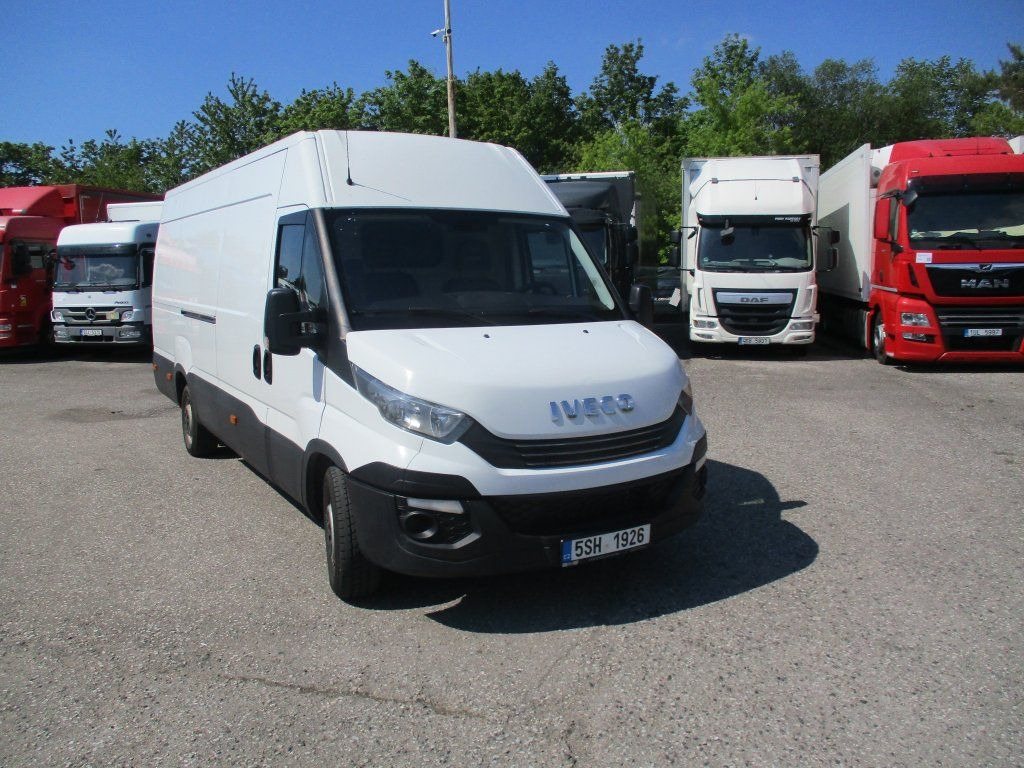 Iveco Daily 35S16 maxi Iveco Daily 35S16 maxi - Fourgon utilitaire: photos 5 Iveco Daily 35S16 maxi Iveco Daily 35S16 maxi - Fourgon utilitaire: photos 5