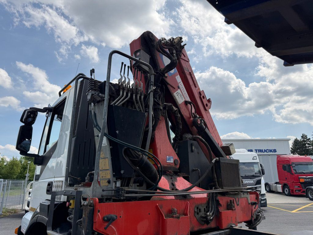 Camion benne Iveco Trakker AD410 T45 8x8 + HMF 1643 Z2: photos 15 Camion benne Iveco Trakker AD410 T45 8x8 + HMF 1643 Z2: photos 15