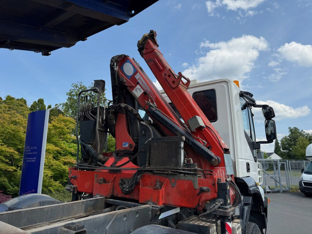 Camion benne Iveco Trakker AD410 T45 8x8 + HMF 1643 Z2: photos 14 Camion benne Iveco Trakker AD410 T45 8x8 + HMF 1643 Z2: photos 14