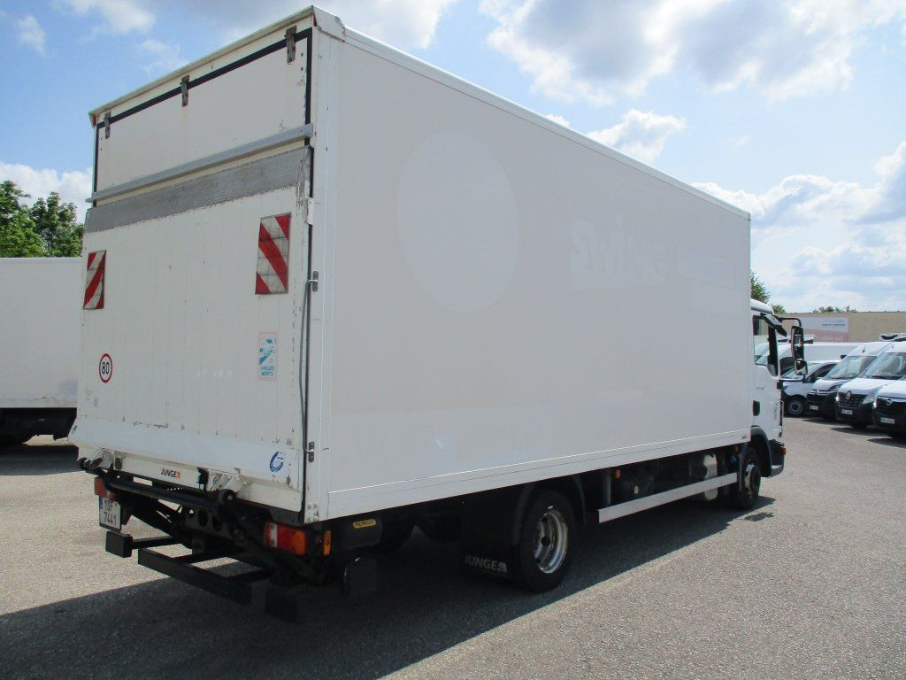 MAN TGL 7.180 - Fourgon grand volume: photos 4 MAN TGL 7.180 - Fourgon grand volume: photos 4