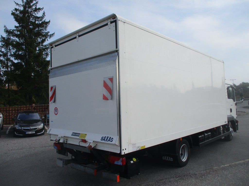 MAN TGL 8.190 - Fourgon grand volume: photos 4 MAN TGL 8.190 - Fourgon grand volume: photos 4