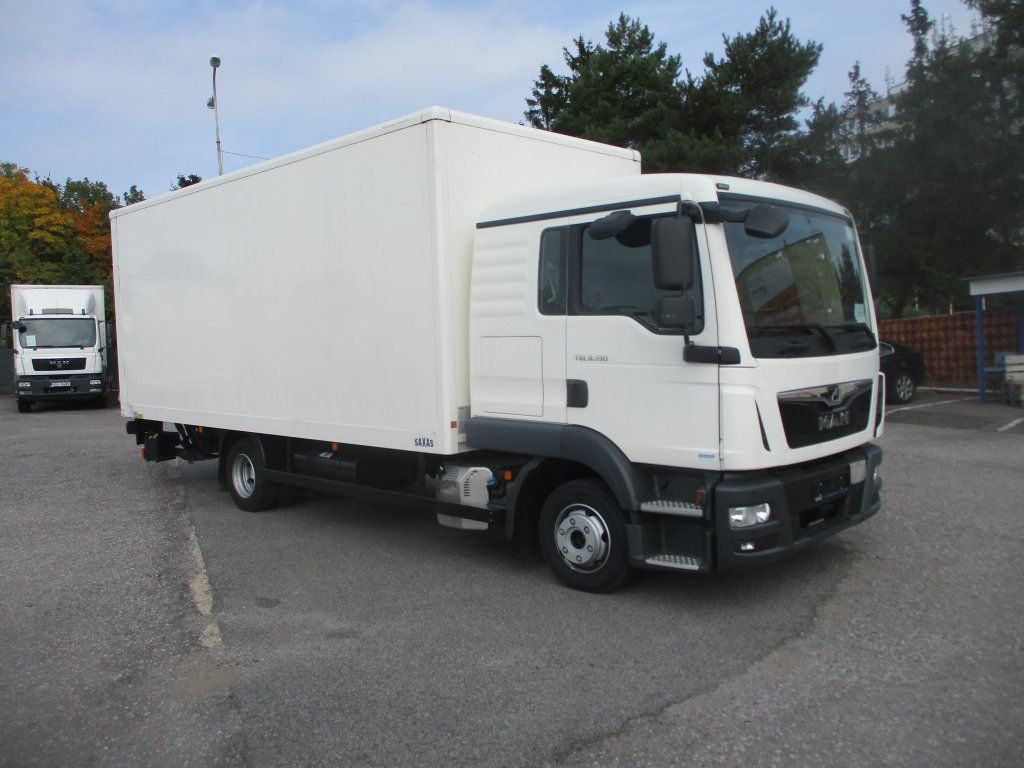 MAN TGL 8.190 - Fourgon grand volume: photos 1 MAN TGL 8.190 - Fourgon grand volume: photos 1