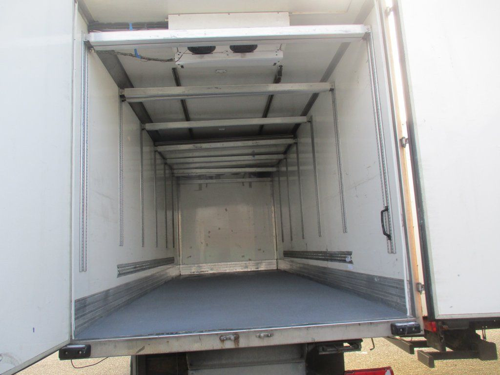 MAN TGM 18.250 - Camion frigorifique: photos 4 MAN TGM 18.250 - Camion frigorifique: photos 4