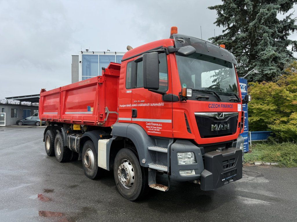 MAN TGS35.460 S3 8x4 EURO 6 - Camion benne: photos 4 MAN TGS35.460 S3 8x4 EURO 6 - Camion benne: photos 4