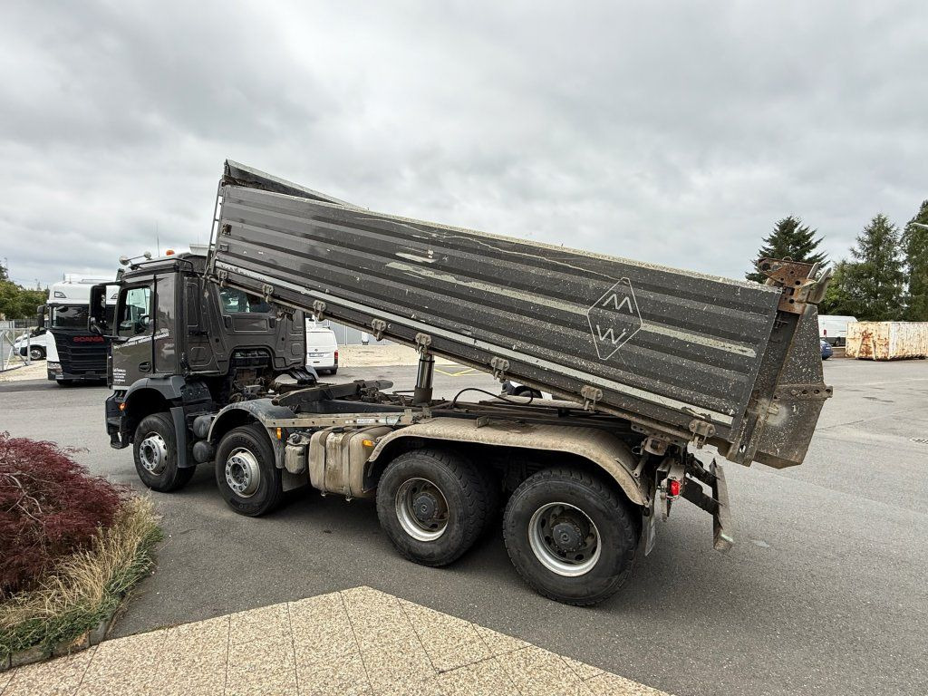 Mercedes-Benz 3243 Arocs 8x4 S3 Euro 6 - Camion benne: photos 4 Mercedes-Benz 3243 Arocs 8x4 S3 Euro 6 - Camion benne: photos 4