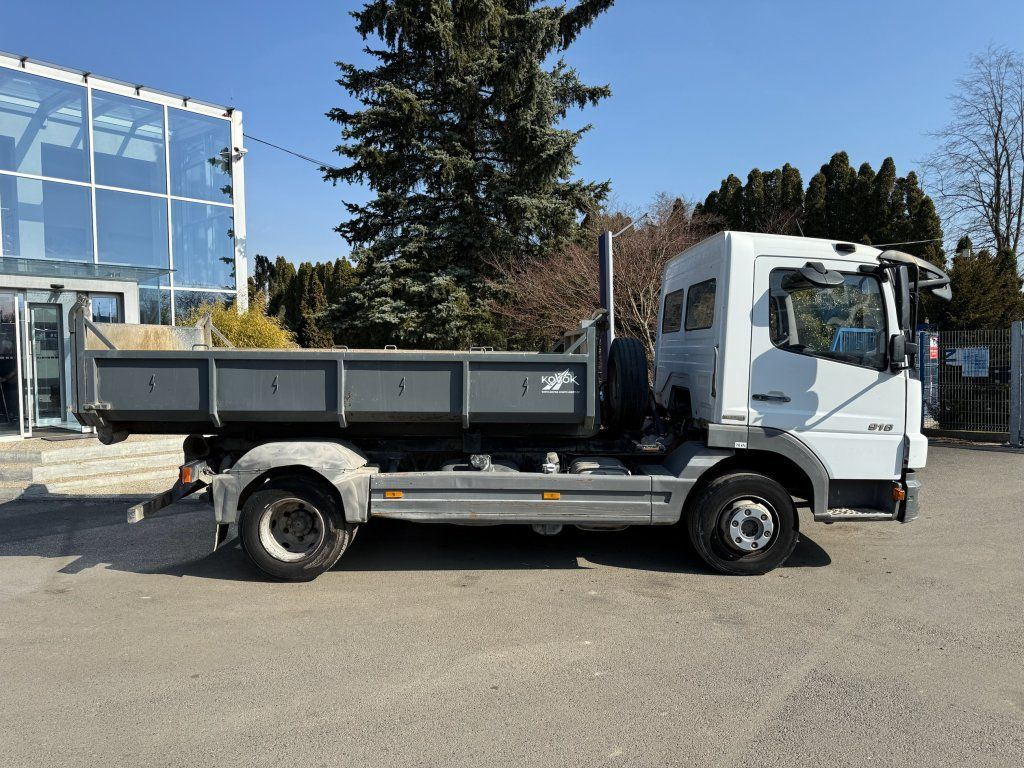 Mercedes-Benz 916 Atego EURO 4 - Camion ampliroll: photos 3 Mercedes-Benz 916 Atego EURO 4 - Camion ampliroll: photos 3