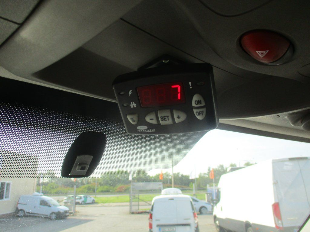 Utilitaire frigorifique Renault Master 2,3 dCi: photos 12