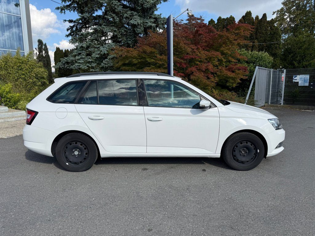 Skoda 1,4TDi kombi - Voiture break: photos 3 Skoda 1,4TDi kombi - Voiture break: photos 3