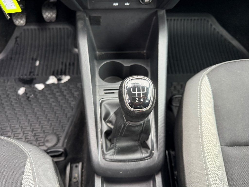 Skoda 1,4TDi kombi - crédit-bail Skoda 1,4TDi kombi: photos 15 Skoda 1,4TDi kombi - crédit-bail Skoda 1,4TDi kombi: photos 15