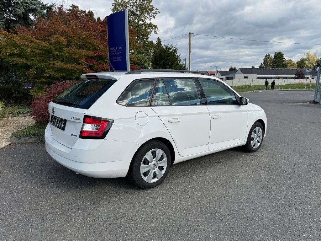 Skoda 1,4TDi kombi - Voiture break: photos 4 Skoda 1,4TDi kombi - Voiture break: photos 4