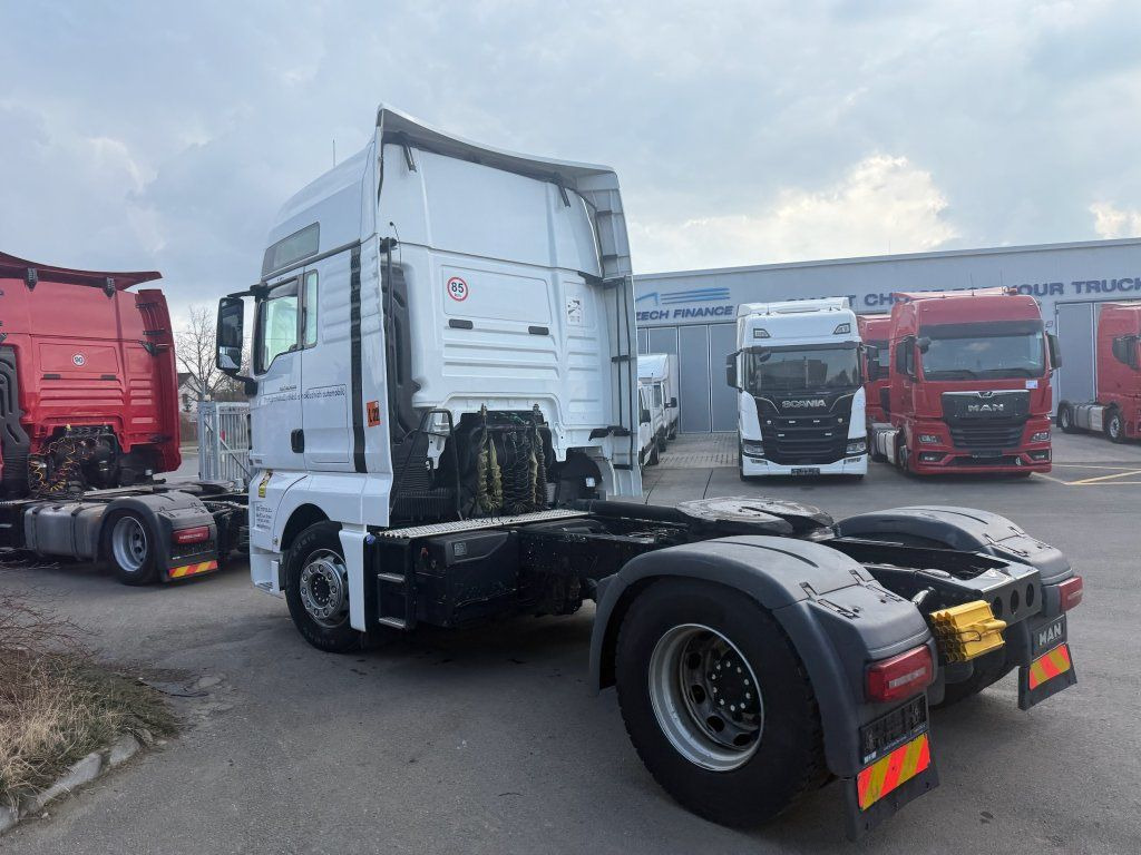 MAN TGX18.460 EURO 6 Motor KO - Tracteur routier: photos 5 MAN TGX18.460 EURO 6 Motor KO - Tracteur routier: photos 5