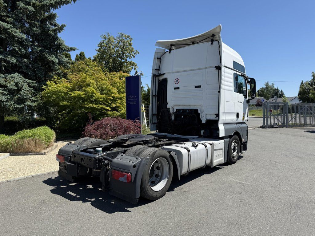 MAN TGX18.500 EURO 6 MEGA/lowdeck - Tracteur routier: photos 4 MAN TGX18.500 EURO 6 MEGA/lowdeck - Tracteur routier: photos 4