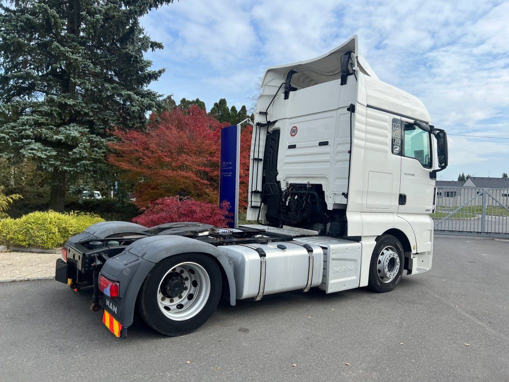MAN TGX18.500 MEGA/lowdeck - Tracteur routier: photos 4 MAN TGX18.500 MEGA/lowdeck - Tracteur routier: photos 4