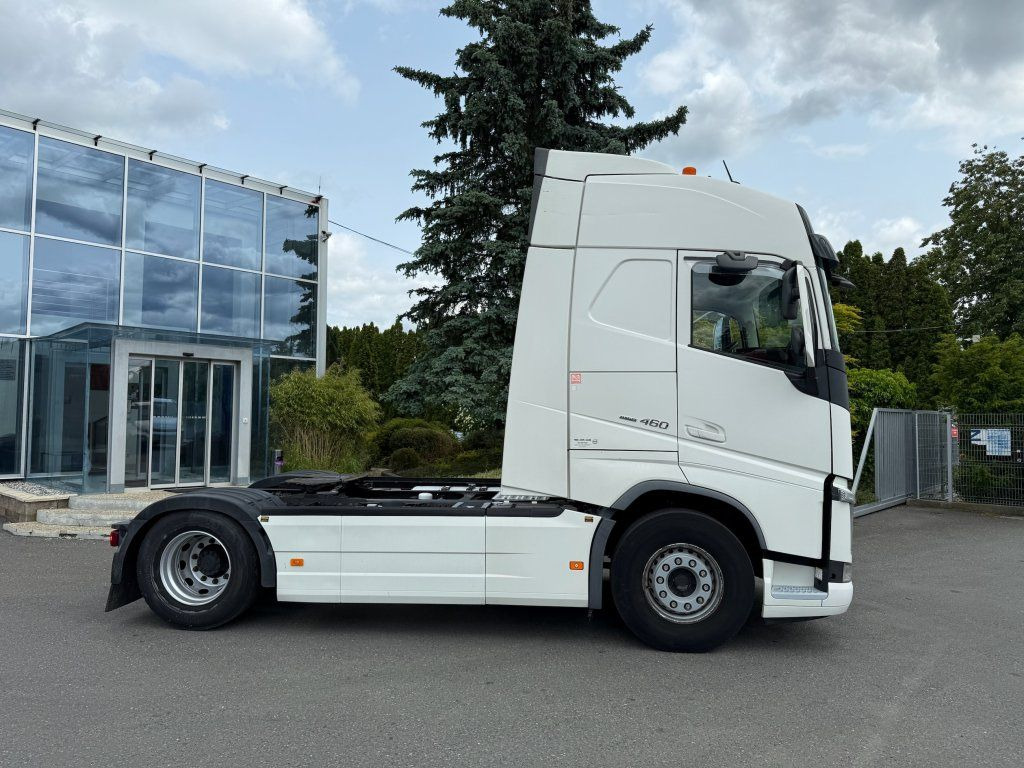 Volvo FH460 EURO 6 ADR - Tracteur routier: photos 3 Volvo FH460 EURO 6 ADR - Tracteur routier: photos 3
