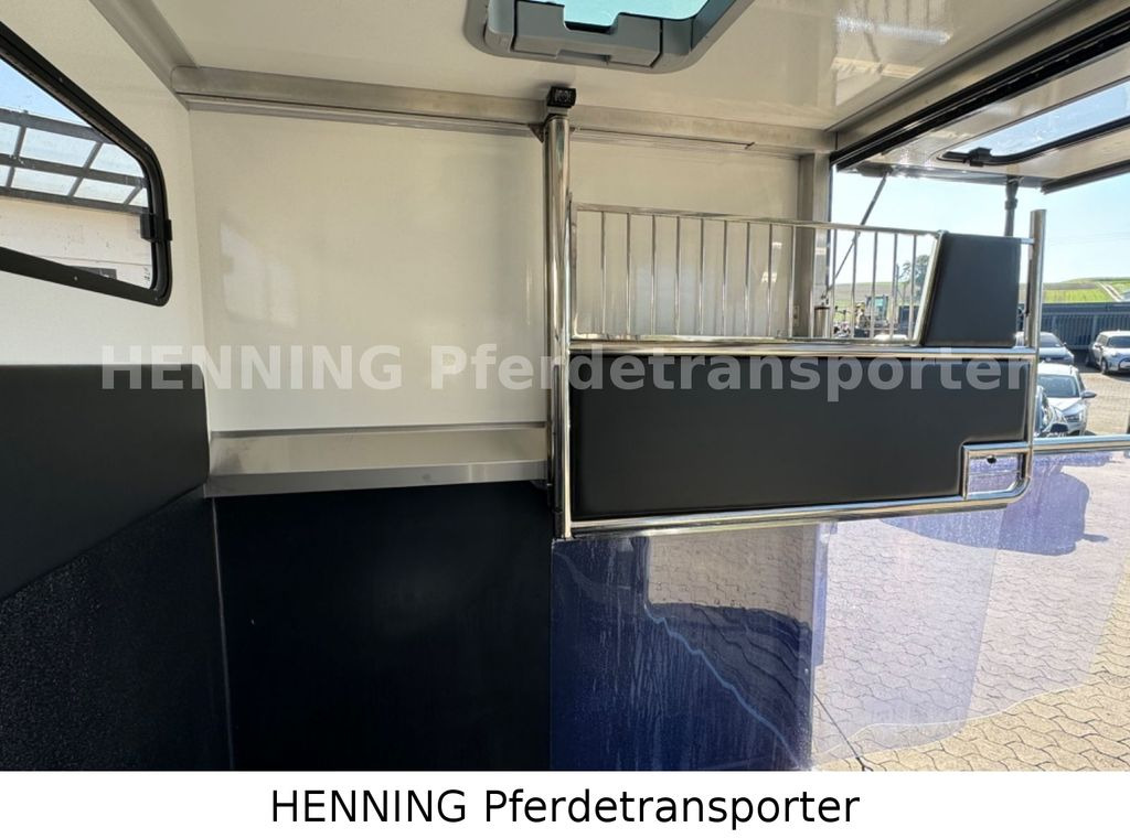 Camion chevaux MAN TGE 3 - Sitzer *AUFBAU NEU* *SOZIALRAUM*: photos 9
