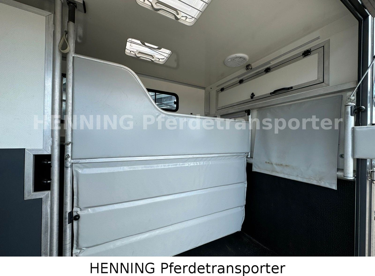 Renault 3-Sitzer - Camion chevaux, Véhicule utilitaire: photos 4 Renault 3-Sitzer - Camion chevaux, Véhicule utilitaire: photos 4
