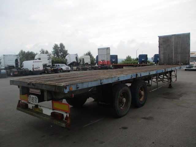 Fruehauf platform - drum brakes/freins tambour - Semi-remorque plateau: photos 3 Fruehauf platform - drum brakes/freins tambour - Semi-remorque plateau: photos 3