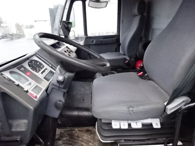 MAN 9.163 - box - MANUAL - Camion fourgon: photos 4 MAN 9.163 - box - MANUAL - Camion fourgon: photos 4