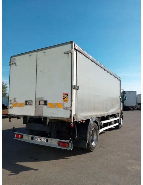 Renault Midlum 270 dci - manual gearbox - full steel suspensions - Camion à rideaux coulissants: photos 5 Renault Midlum 270 dci - manual gearbox - full steel suspensions - Camion à rideaux coulissants: photos 5