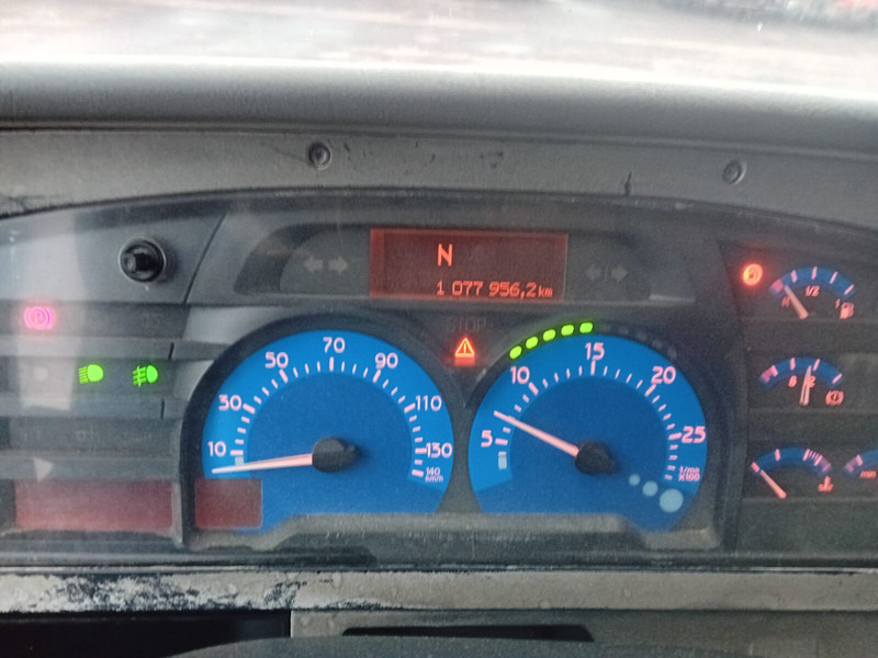 Renault Premium 420 - Tracteur routier: photos 5 Renault Premium 420 - Tracteur routier: photos 5