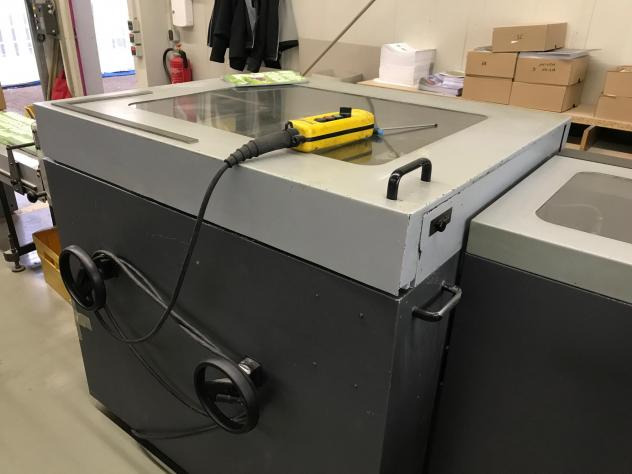 Heidelberg Steel ST 100.1 Saddle Stitcher - Machine d'impression: photos 4 Heidelberg Steel ST 100.1 Saddle Stitcher - Machine d'impression: photos 4