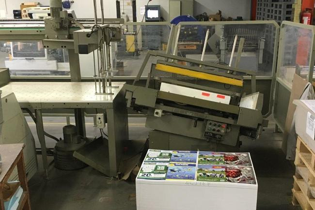 Polar Mohr 137 EM-MON cutting line - Massicot: photos 3 Polar Mohr 137 EM-MON cutting line - Massicot: photos 3