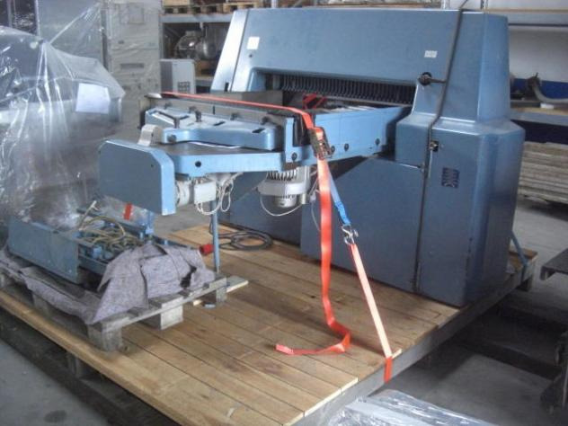 Wohlenberg 115 MCS-2 TV high-speed cutter - Massicot: photos 2 Wohlenberg 115 MCS-2 TV high-speed cutter - Massicot: photos 2