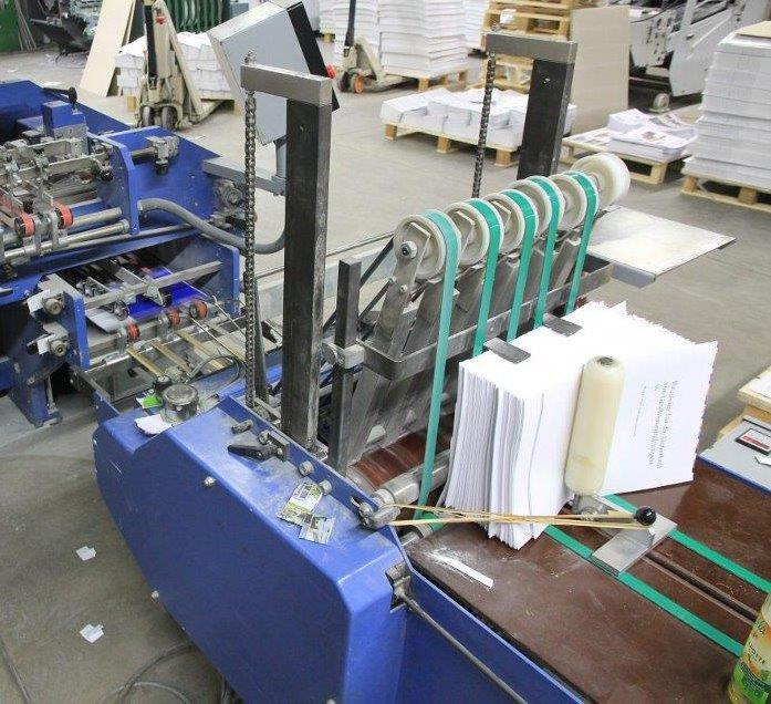 Standing vertically delivery with pres rollers MBO SAP 46 L - Plieuse de bureau: photos 4 Standing vertically delivery with pres rollers MBO SAP 46 L - Plieuse de bureau: photos 4