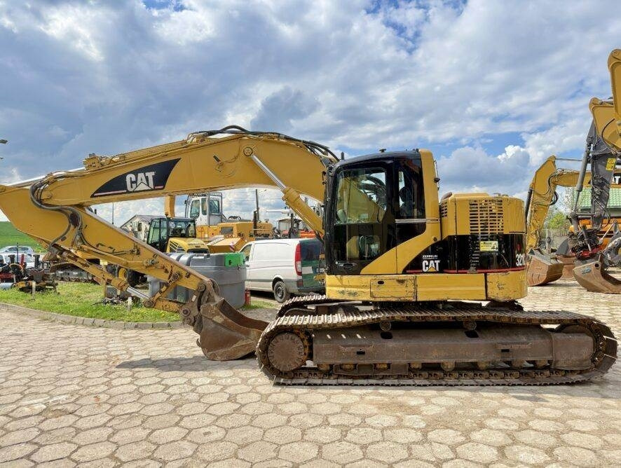 CAT 321C LCR - Pelle sur chenille: photos 1 CAT 321C LCR - Pelle sur chenille: photos 1