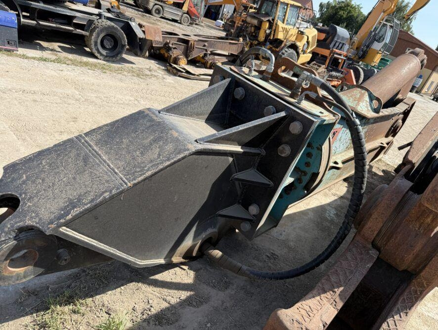 VTN CI400 - Cisaille de démolition: photos 3 VTN CI400 - Cisaille de démolition: photos 3