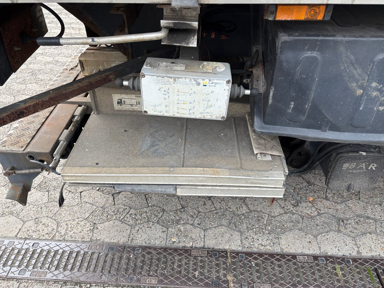 Semi-remorque frigorifique Krone Thermo King SL400 SEITENTÜREN: photos 8 Semi-remorque frigorifique Krone Thermo King SL400 SEITENTÜREN: photos 8