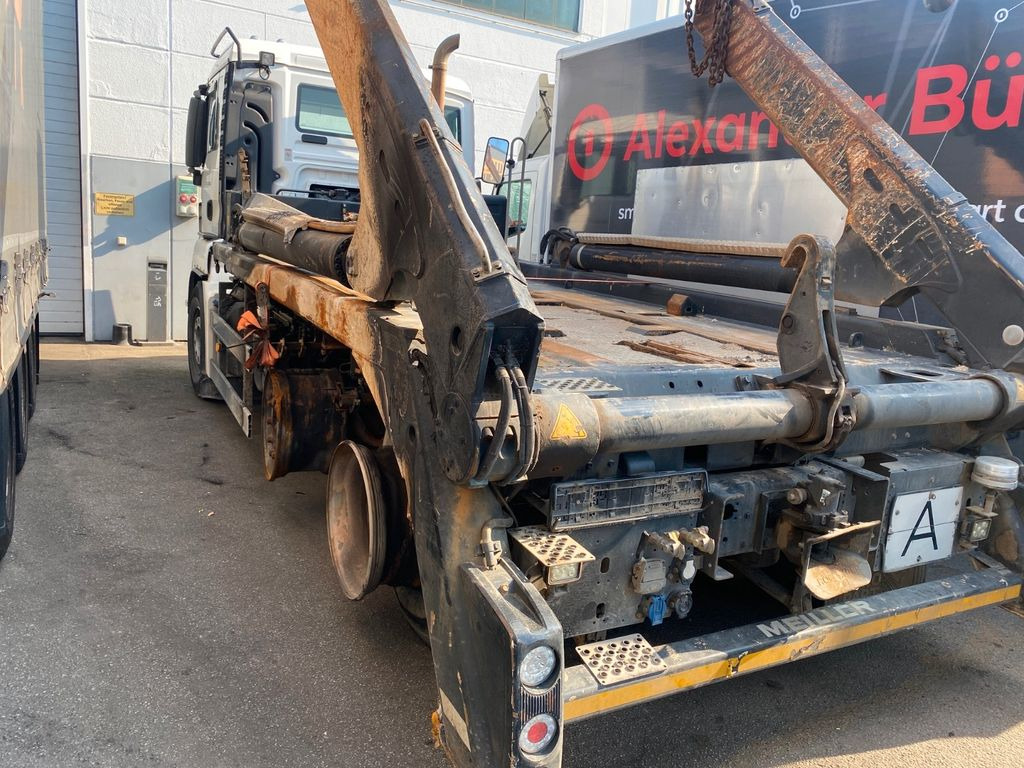 MAN TGS 26.470 26.440 - Camion multibenne: photos 5 MAN TGS 26.470 26.440 - Camion multibenne: photos 5