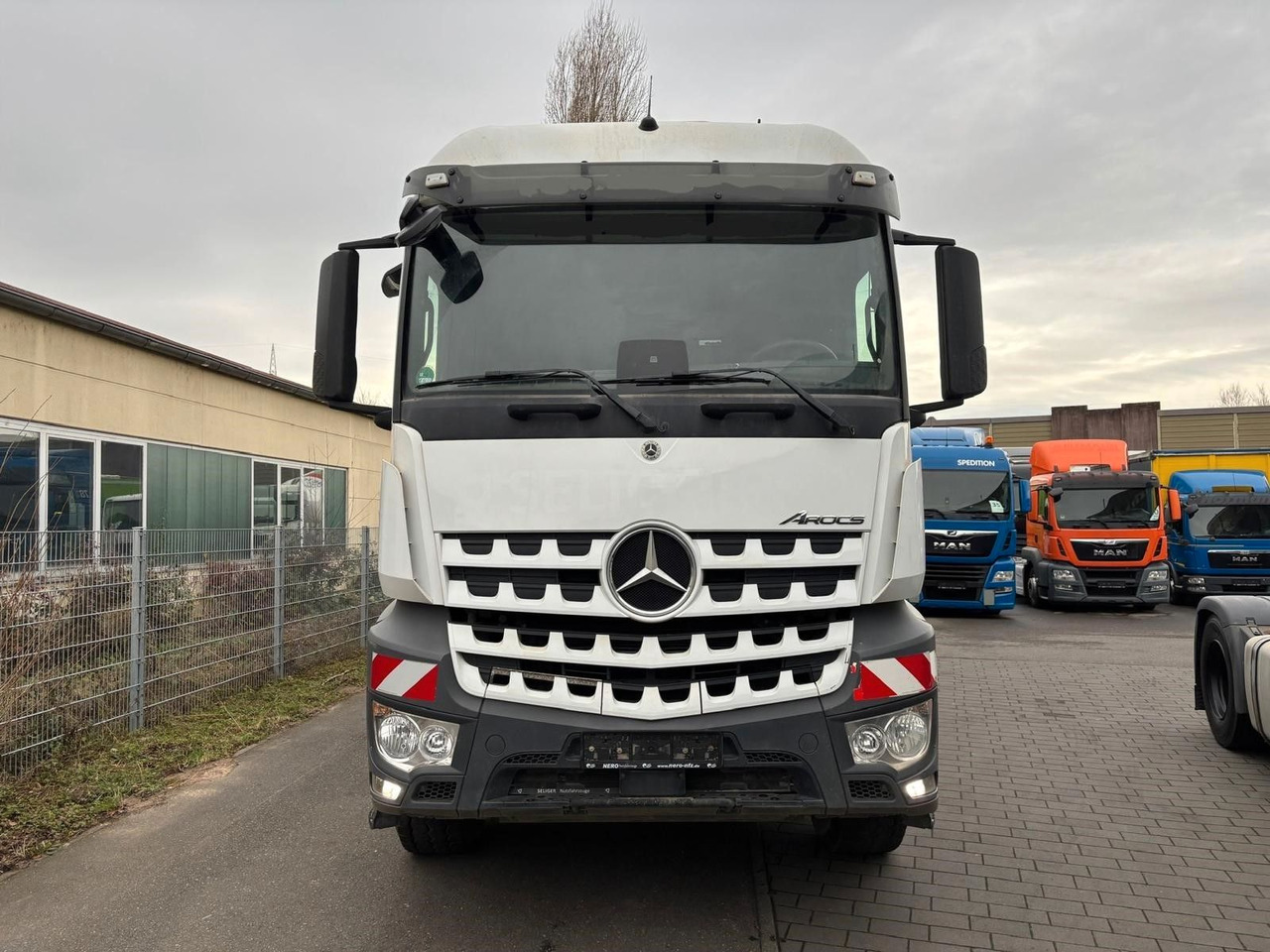 Mercedes-Benz MP V 1845 4x4/Retarder/Kipphydraulik - Tracteur routier: photos 4 Mercedes-Benz MP V 1845 4x4/Retarder/Kipphydraulik - Tracteur routier: photos 4