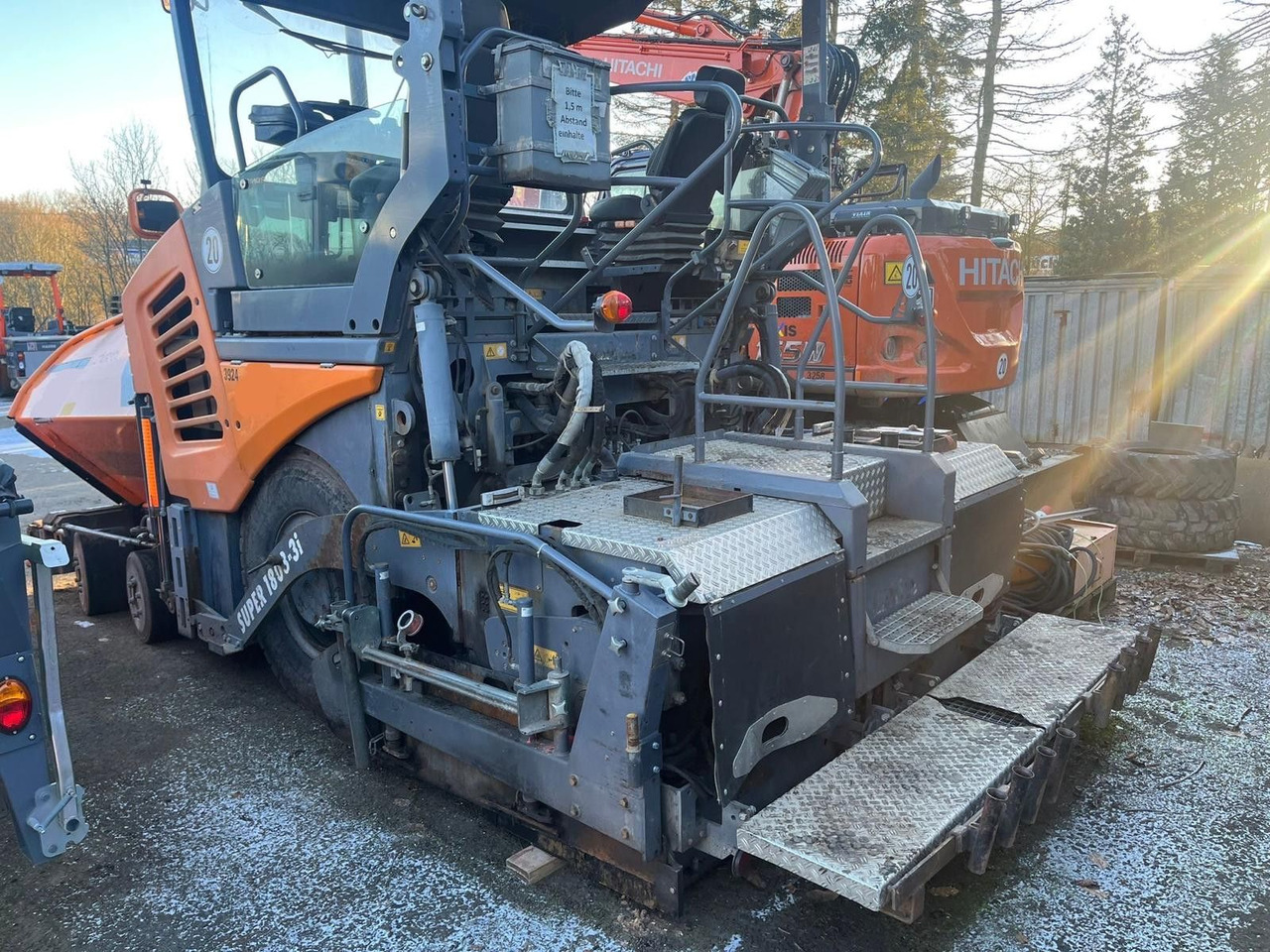 Vögele SUPER 1800-3i Vögele SUPER 1800-3i - Finisseur: photos 1 Vögele SUPER 1800-3i Vögele SUPER 1800-3i - Finisseur: photos 1