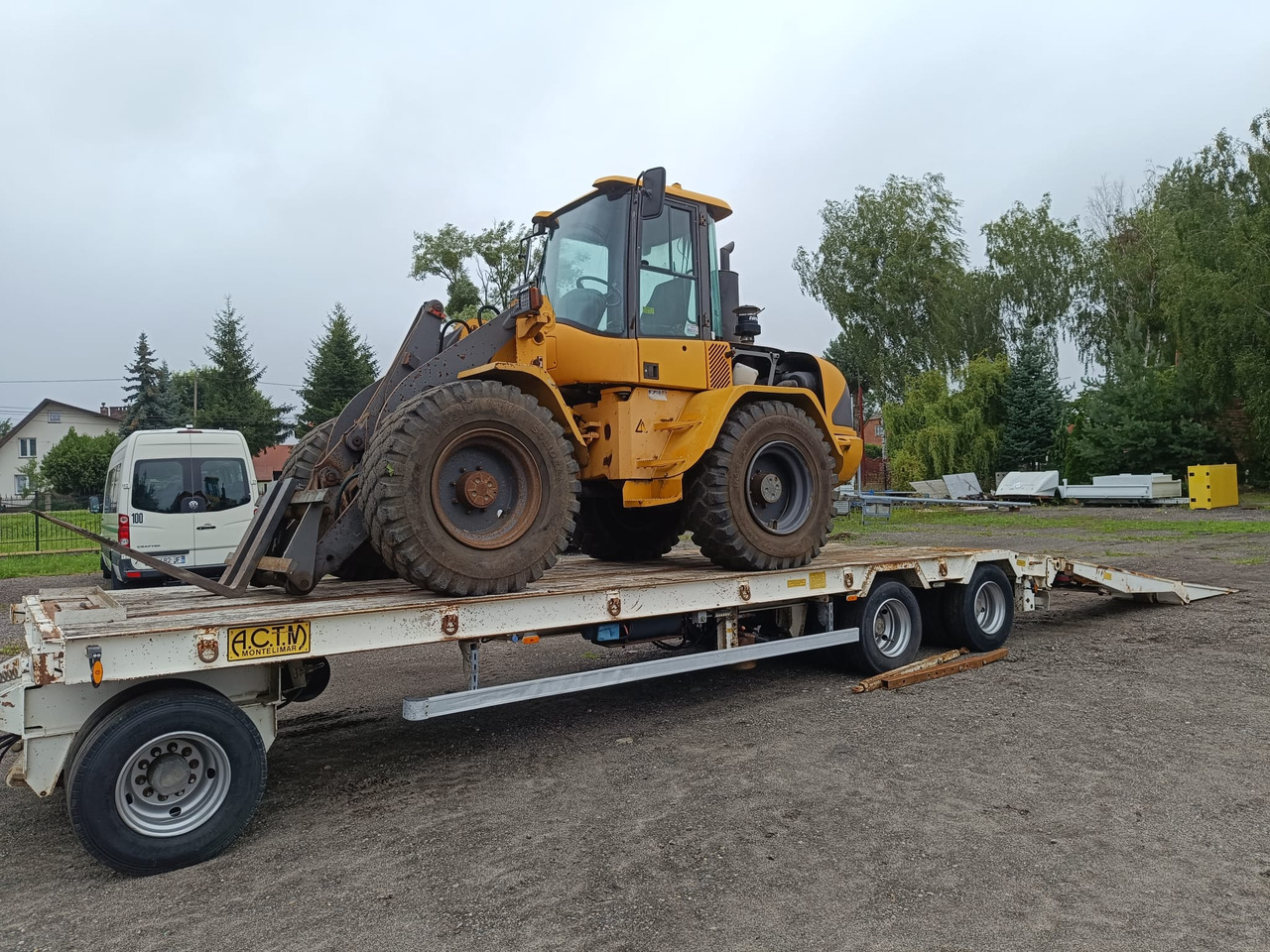 Remorque porte-engin surbaissée ACTM 3 osie 8m x 2,55 m lad 25 T: photos 9 Remorque porte-engin surbaissée ACTM 3 osie 8m x 2,55 m lad 25 T: photos 9