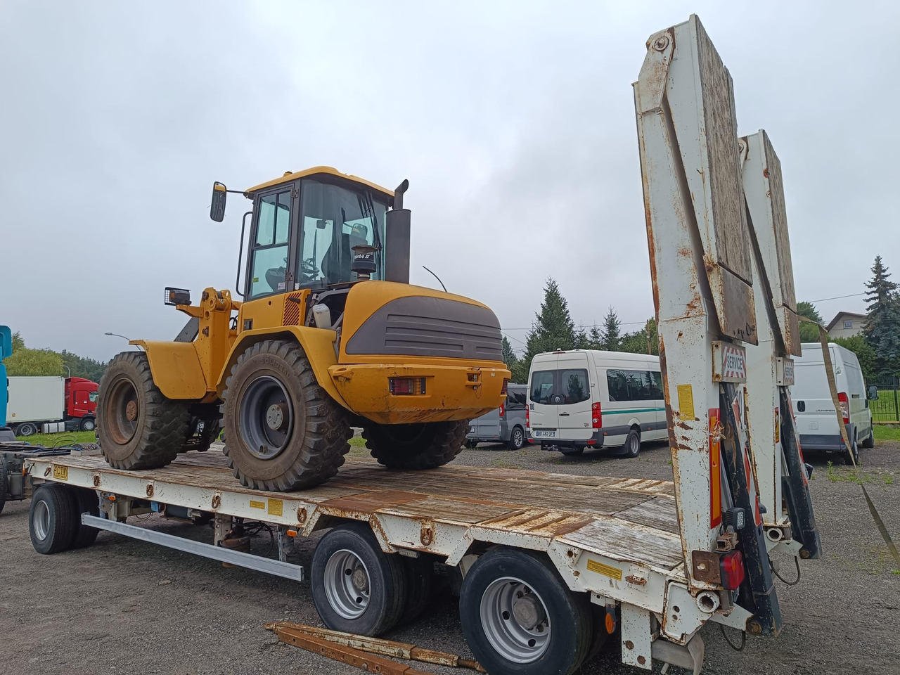 Remorque porte-engin surbaissée ACTM 3 osie 8m x 2,55 m lad 25 T: photos 11 Remorque porte-engin surbaissée ACTM 3 osie 8m x 2,55 m lad 25 T: photos 11