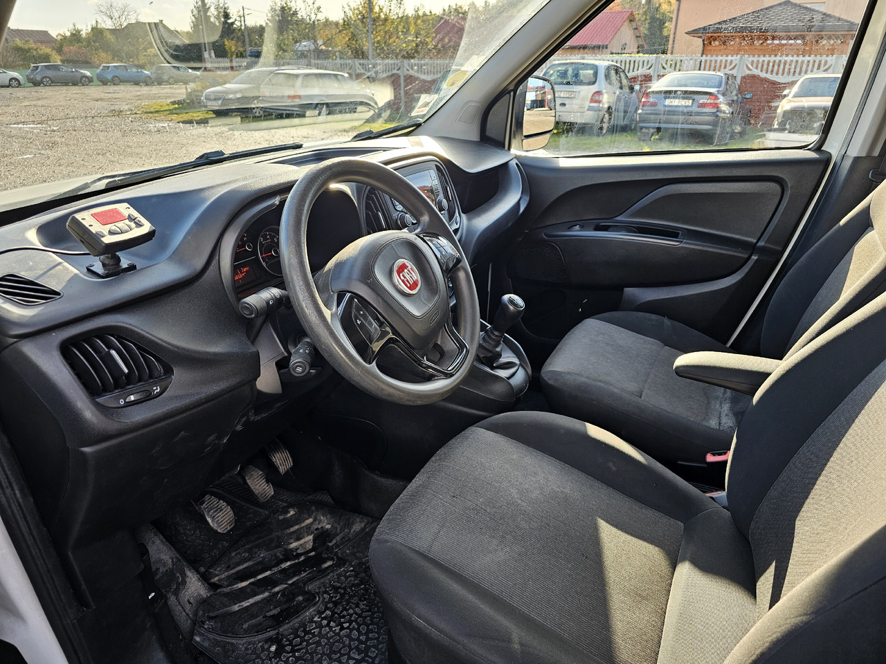 Utilitaire frigorifique FIAT DOBLO LONG CHLODNIA carrier KLIMA EURO6: photos 19 Utilitaire frigorifique FIAT DOBLO LONG CHLODNIA carrier KLIMA EURO6: photos 19