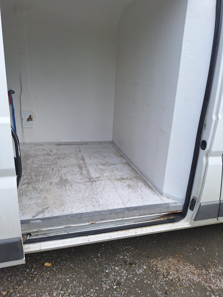 FIAT DUCATO L2H2 CHLODNIA CARRIER KLIMA EURO5 - Utilitaire frigorifique: photos 2 FIAT DUCATO L2H2 CHLODNIA CARRIER KLIMA EURO5 - Utilitaire frigorifique: photos 2