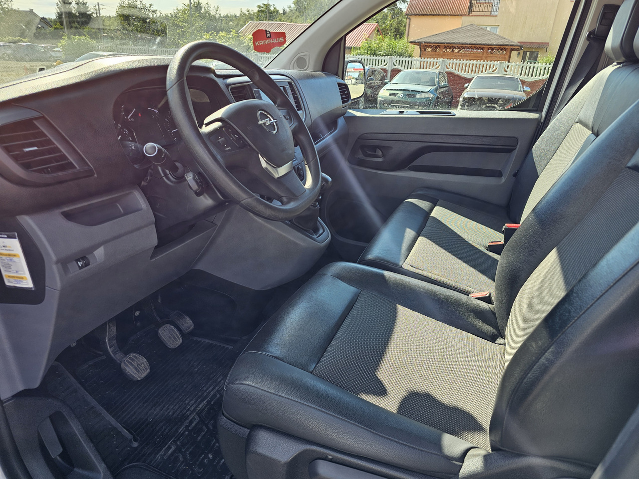 Fourgonnette OPEL VIVARO LONG L2H1 FURGON KLIMA NAVI EURO6 [ Copy ]: photos 16