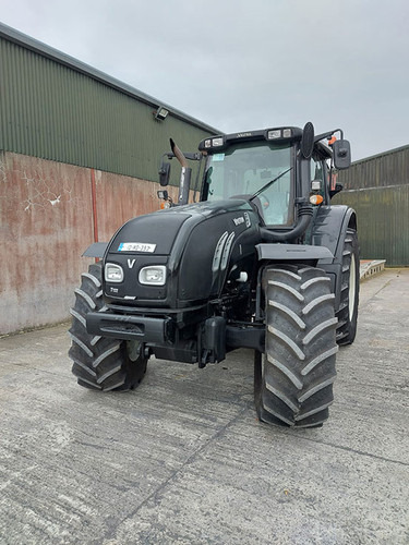 2012 Valtra T132 - Tracteur agricole: photos 3 2012 Valtra T132 - Tracteur agricole: photos 3