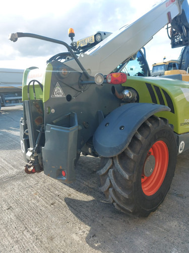 Claas Scorpion 7044 - Chariot télescopique: photos 4 Claas Scorpion 7044 - Chariot télescopique: photos 4