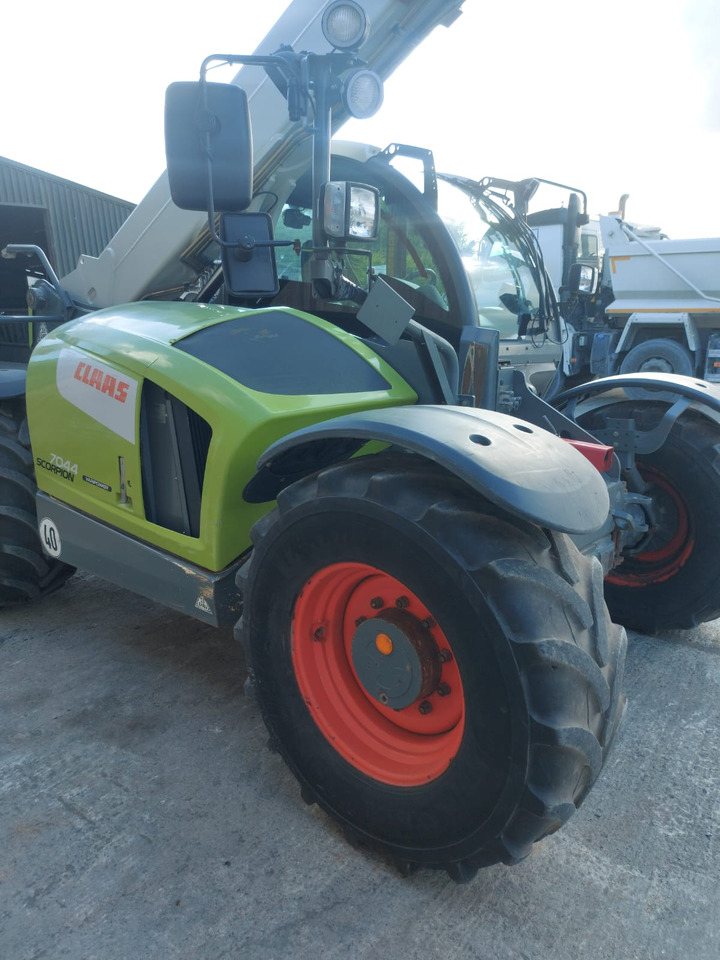 Claas Scorpion 7044 - Engins de chantier: photos 5 Claas Scorpion 7044 - Engins de chantier: photos 5