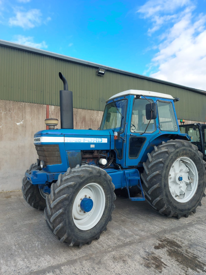 Ford TW-20 - Tracteur agricole: photos 1 Ford TW-20 - Tracteur agricole: photos 1