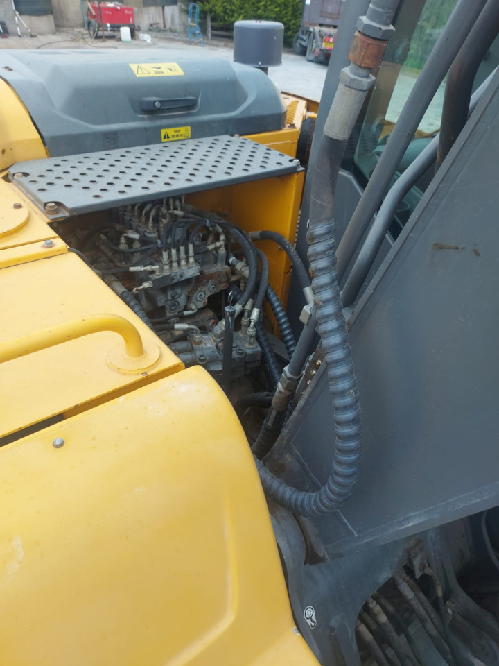 Pelle sur chenille Volvo EC 140 DL: photos 12 Pelle sur chenille Volvo EC 140 DL: photos 12