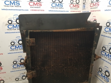 Radiateur pour Tracteur agricole Case 5000 5140, 5250 Engine Water Cooling Radiator 104753a1; 104753a2; A190604: photos 7