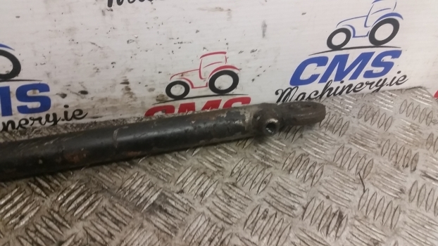Case International Assistor Ram, Please Check By Photos. - Hydraulique pour Tracteur agricole: photos 3 Case International Assistor Ram, Please Check By Photos. - Hydraulique pour Tracteur agricole: photos 3