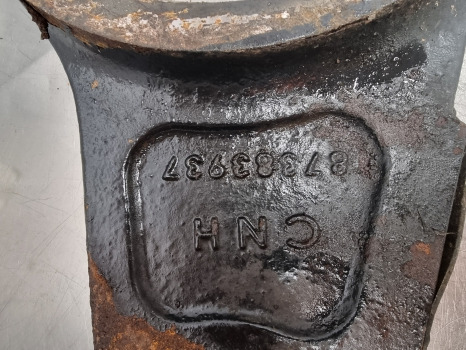 Case Maxxum New Holland Case T6.180 Front Axle Suspension Bracket Assy 87383937 - Suspension: photos 3 Case Maxxum New Holland Case T6.180 Front Axle Suspension Bracket Assy 87383937 - Suspension: photos 3