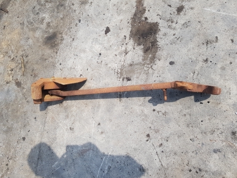 Case Mx110, Mx120, Mx135 Maxxum Lift Arm Rhs Assy 255470a1, 248787a1, 220972a2 - Suspension: photos 1 Case Mx110, Mx120, Mx135 Maxxum Lift Arm Rhs Assy 255470a1, 248787a1, 220972a2 - Suspension: photos 1