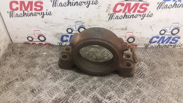 Caterpillar Th 336, 337, 406, 407 Rear Axle Support 320-7341 - Essieu arrière pour Chariot télescopique: photos 1 Caterpillar Th 336, 337, 406, 407 Rear Axle Support 320-7341 - Essieu arrière pour Chariot télescopique: photos 1